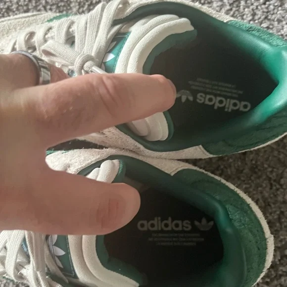 Adidas Men's White and Green Samba- NEW- Never Worn - Picture 6 of 7